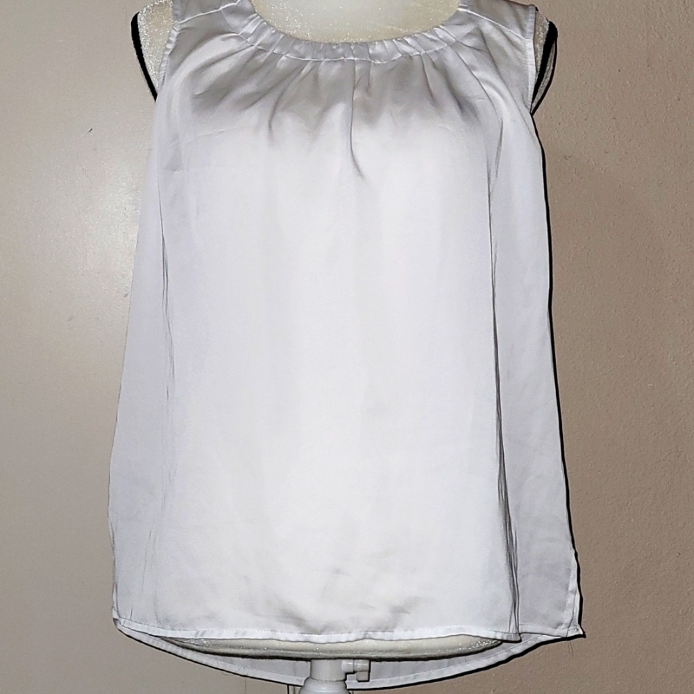 shirt - Picture 2 of 11